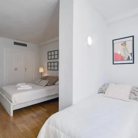 Casa Valentunana - Downtown Marbella - Pass The Keys