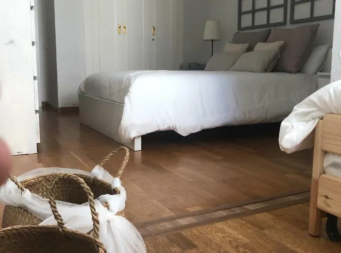 Casa Valentunana - Downtown Marbella - Pass The Keys * מארבלה